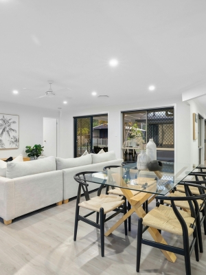 Trim painting detail